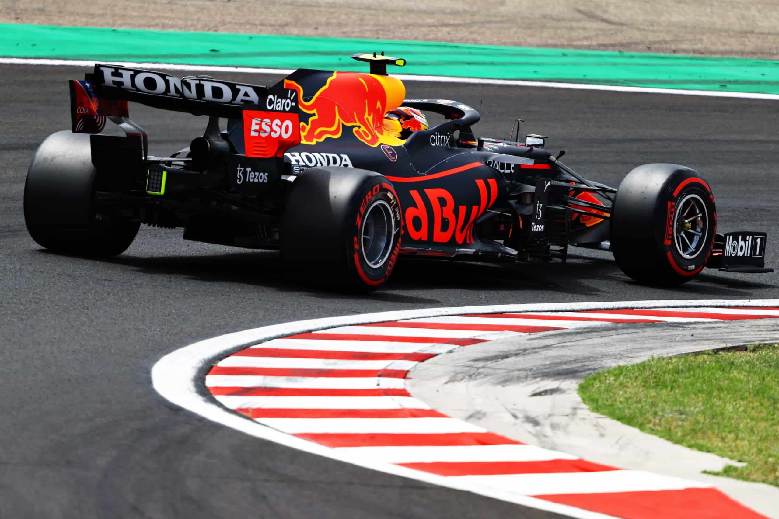 Red Bull’s 2021 F1 car cornering at speed.